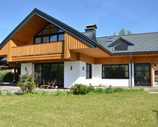 Exklusives Wohnhaus (zweitwohnsitzfähig) in Golfplatznähe, AUT