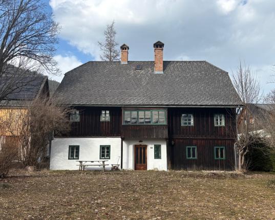 Rarität: altes Bauernhaus mit vorgelagertem Baugrundstück und Holzbezugsrecht, AUT