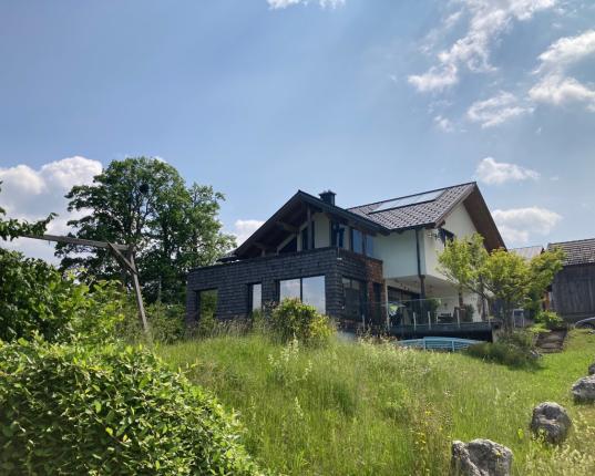 Exklusives Wohnhaus mit Pool & Wellnessbereich – Luxus trifft Naturidylle, AUT