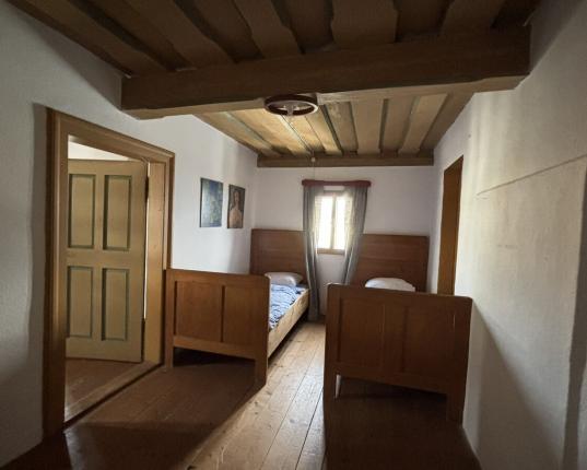 Rarität: altes Bauernhaus mit vorgelagertem Baugrundstück und Holzbezugsrecht, AUT