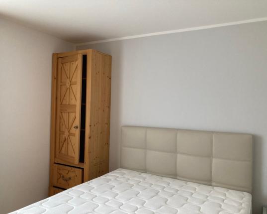 Geräumiges Wohnhaus in sonniger, ruhiger Lage, AUT